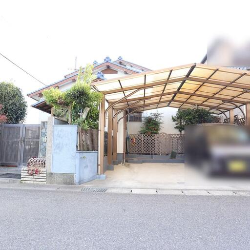 北西側から撮影 前面道路は6m
