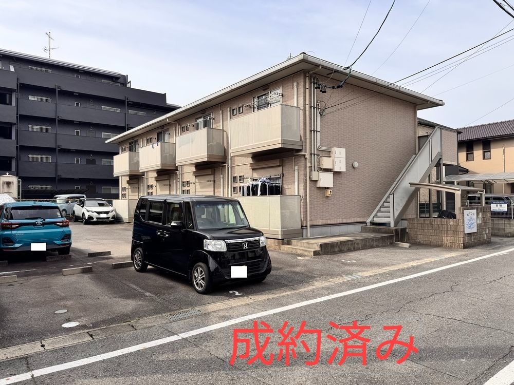 ◆パナホームの軽量鉄骨2階建て賃貸住宅　
◆周辺には商業施設等も多数あり、環境良好
◆空室になっても入居者が早く決まるため安定が見込まれます(オーナー談)
