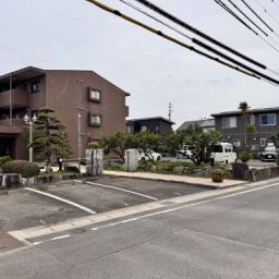 アローマ吉原 北側外観